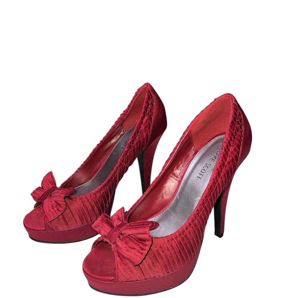 Elegant Red Peep-Toe Bow Pleated Blake Scott Heels Women’s Size 7 1/2